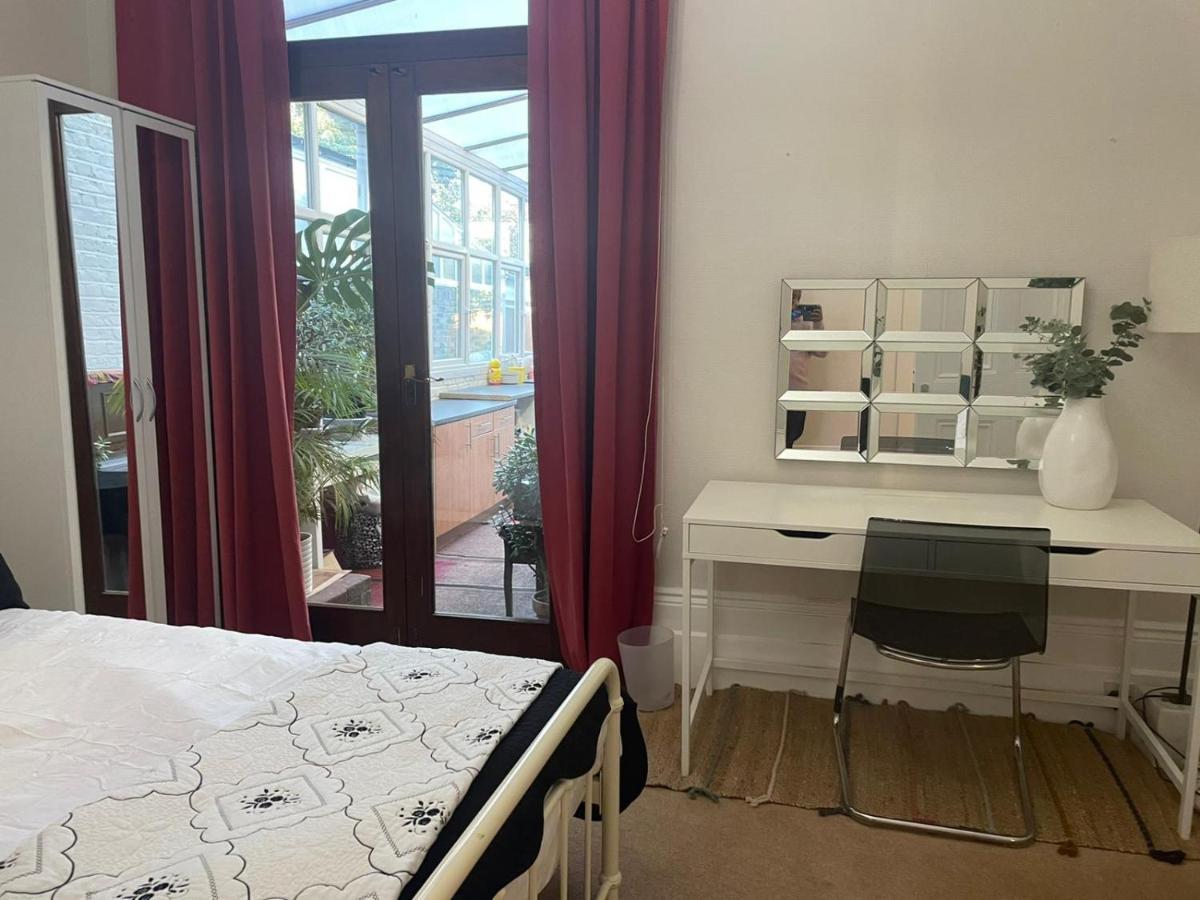 Inviting You To Your Home From Home 10 Minutes From Stratford Westfield Londýn Exteriér fotografie