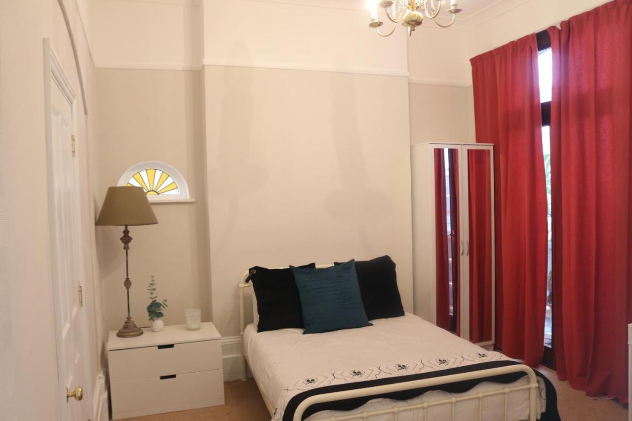 Inviting You To Your Home From Home 10 Minutes From Stratford Westfield Londýn Exteriér fotografie
